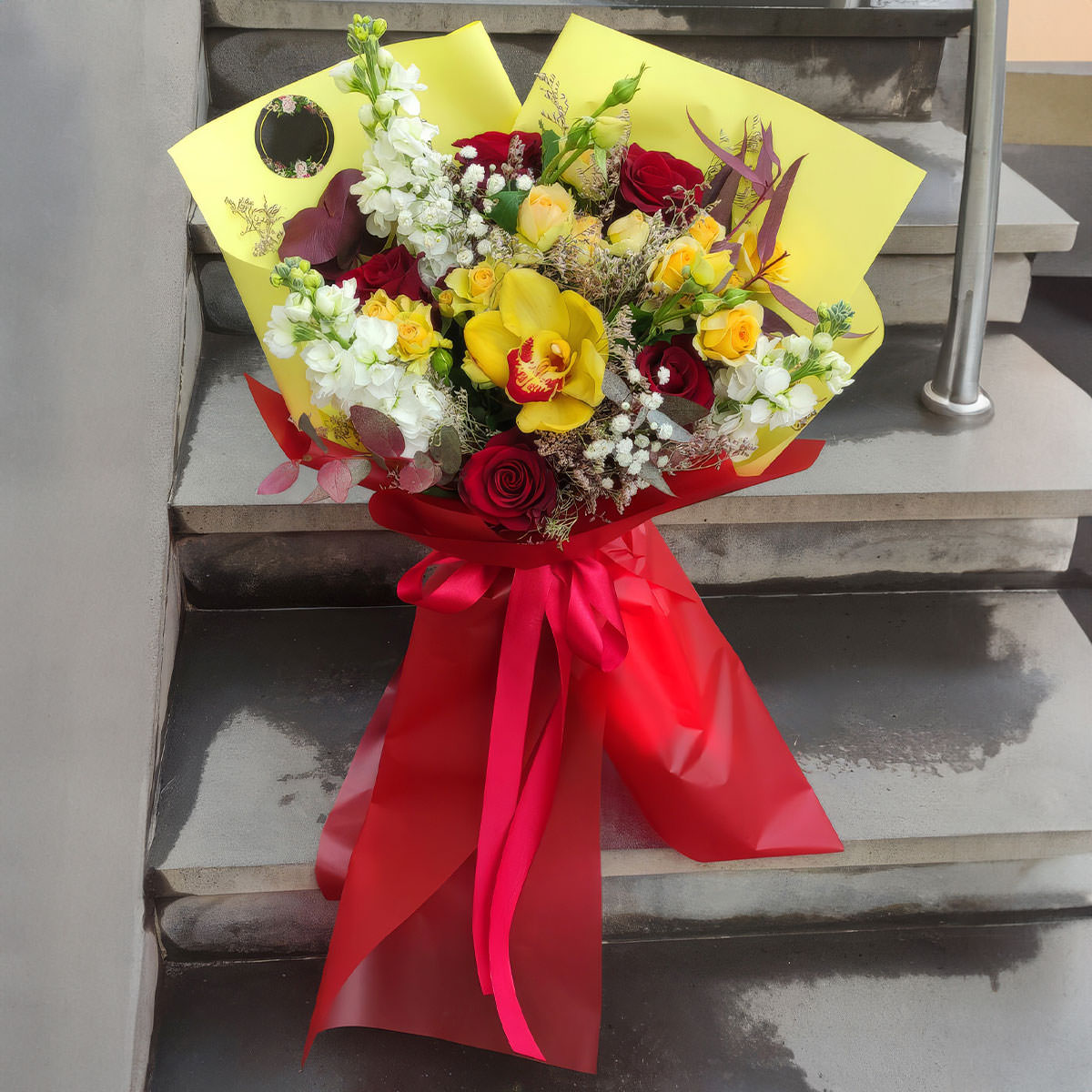 Букет «Огненная игра»